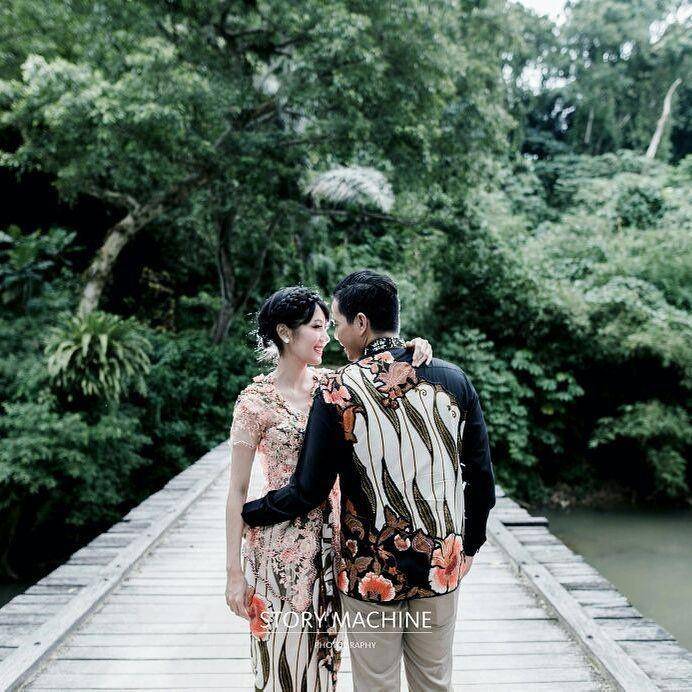 Kebaya Ardina Rasti (instagram.com/ardinarasti6)
