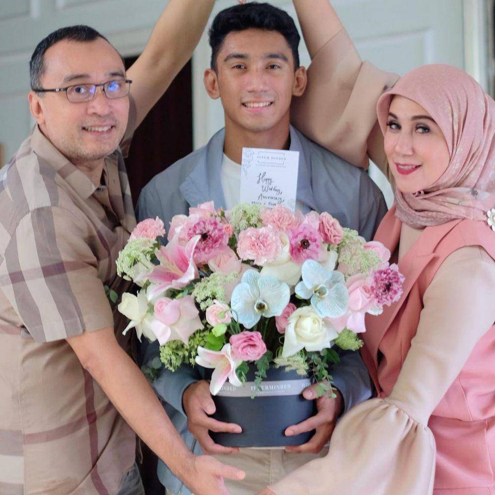 potret keluarga Marini Zumarnis (instagram.com/marinizumarnisreal)
