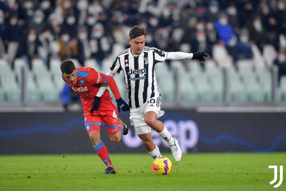 duel Juventus vs Napoli (twitter.com/juventusfcen)