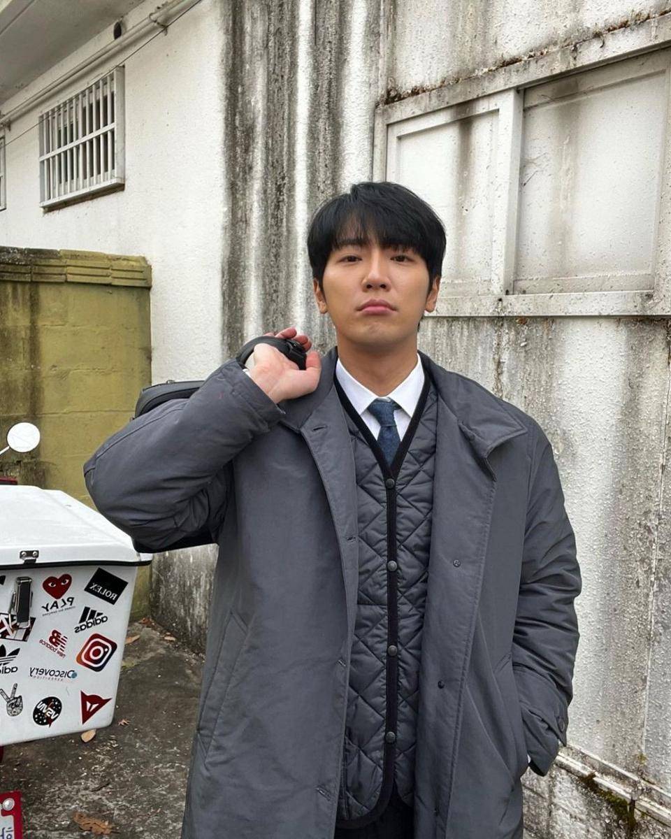 Lee Sang Yeob (instagram.com/sangyeob)