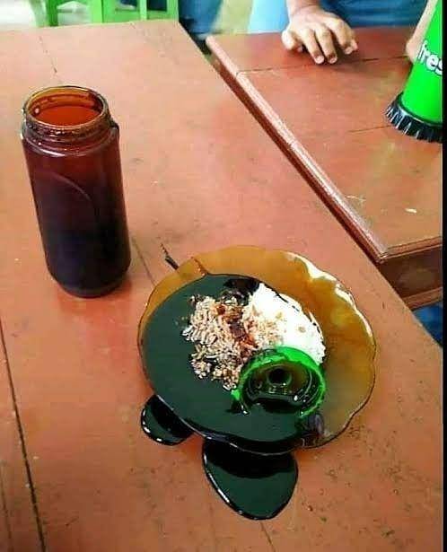 Makanan tumpah (instagram.com/62dagelan)