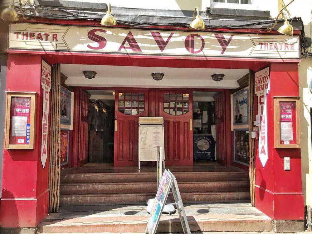 Savoy Theatre (instagram.com/mikejohnmatthews)