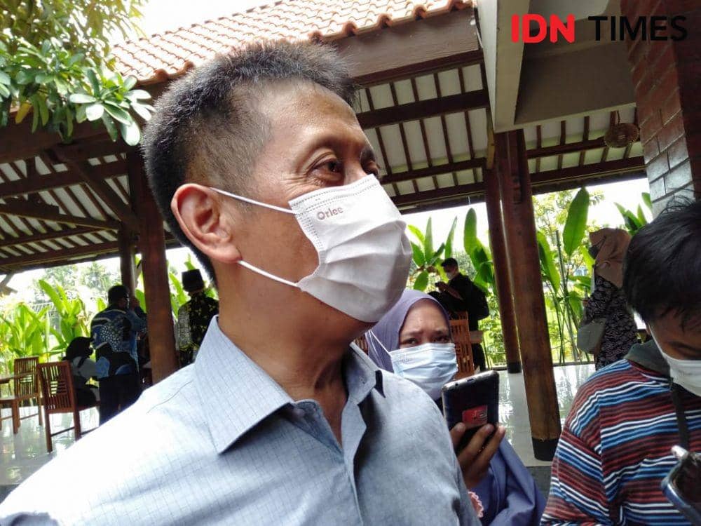 Kepala Dinas Sosial, Bantul, Gunawan Budi Santosa.(IDN Times/Daruwaskita)
