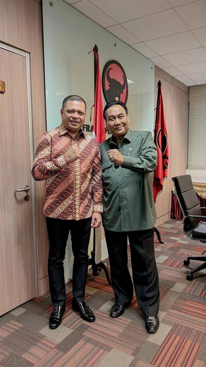 Raul Lemos temani Krisdayanti ke DPR RI (Instagram.com/raullemos)