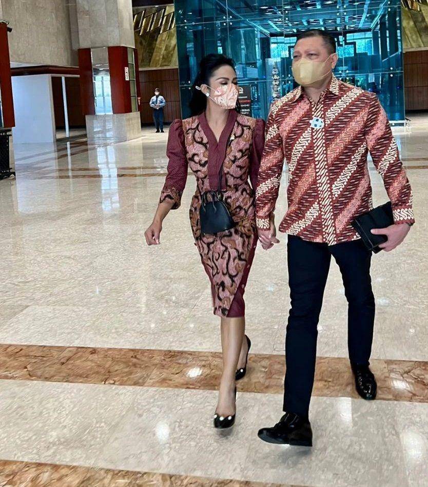 Raul Lemos temani Krisdayanti ke DPR RI (Instagram.com/raullemos)