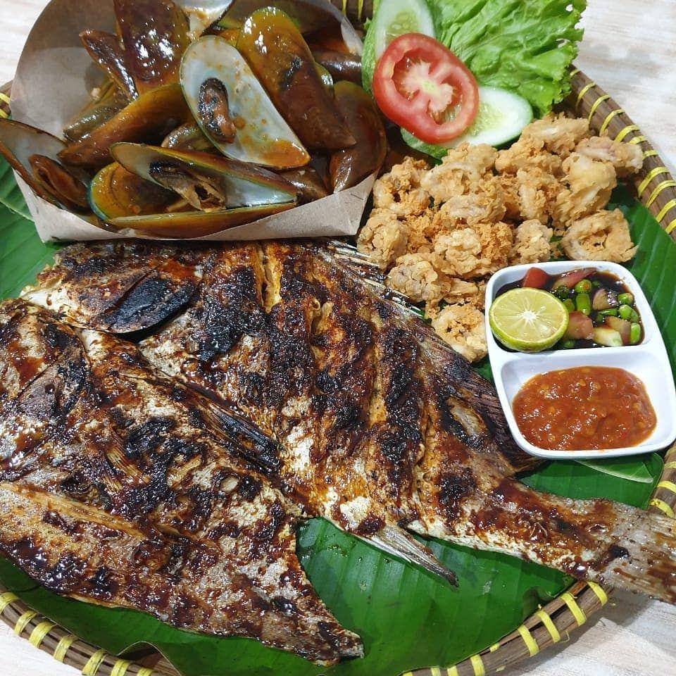 hidangan seafood di Waroeng Kampoeng Seafood (instagram.com/ waroengkampoeng_hankam)