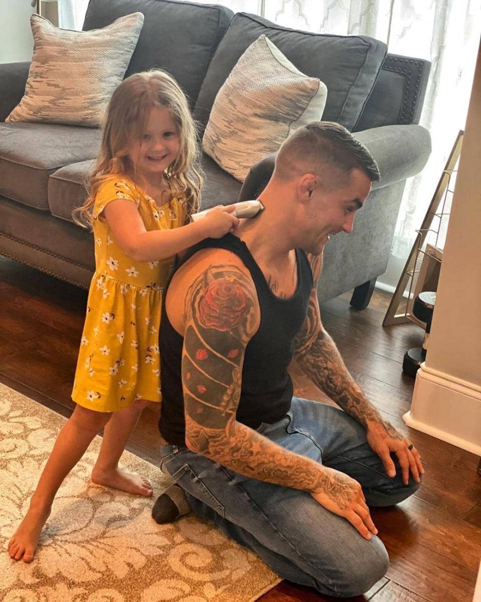 Dustin Poirier (instagram.com/dustinpoirier)