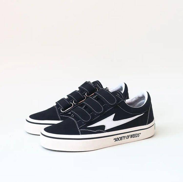 Weedspecker Velcro Black and White (instagram.com/weedspecker.co)