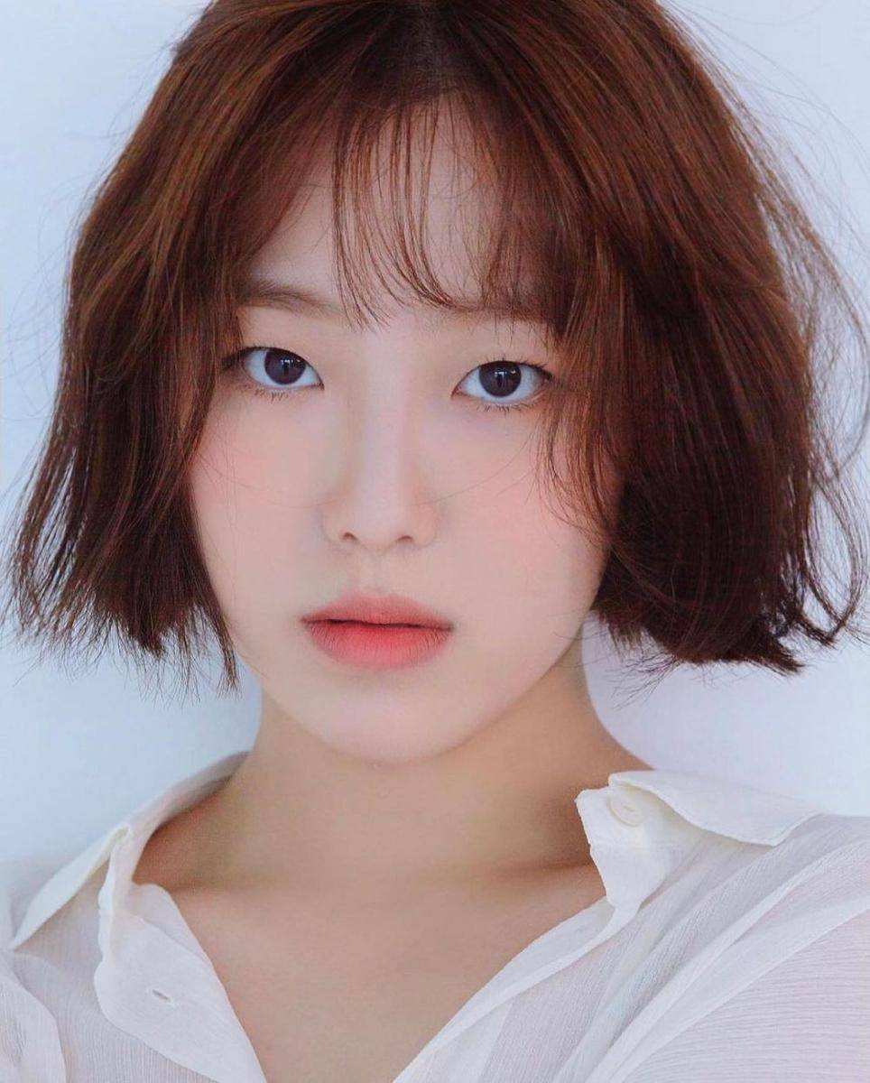 Kim Bo-Yoon (Instagram.com/bo._.yoon)