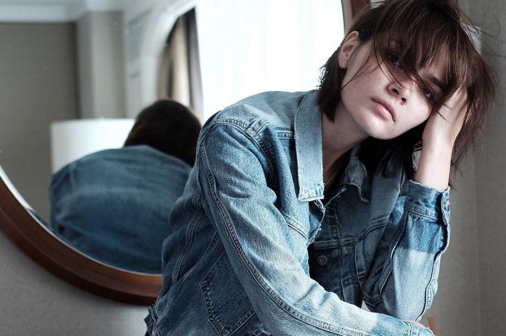 10 Potret Anyar Firrina Sinatrya, Model Album Perdana Bintang di Surga
