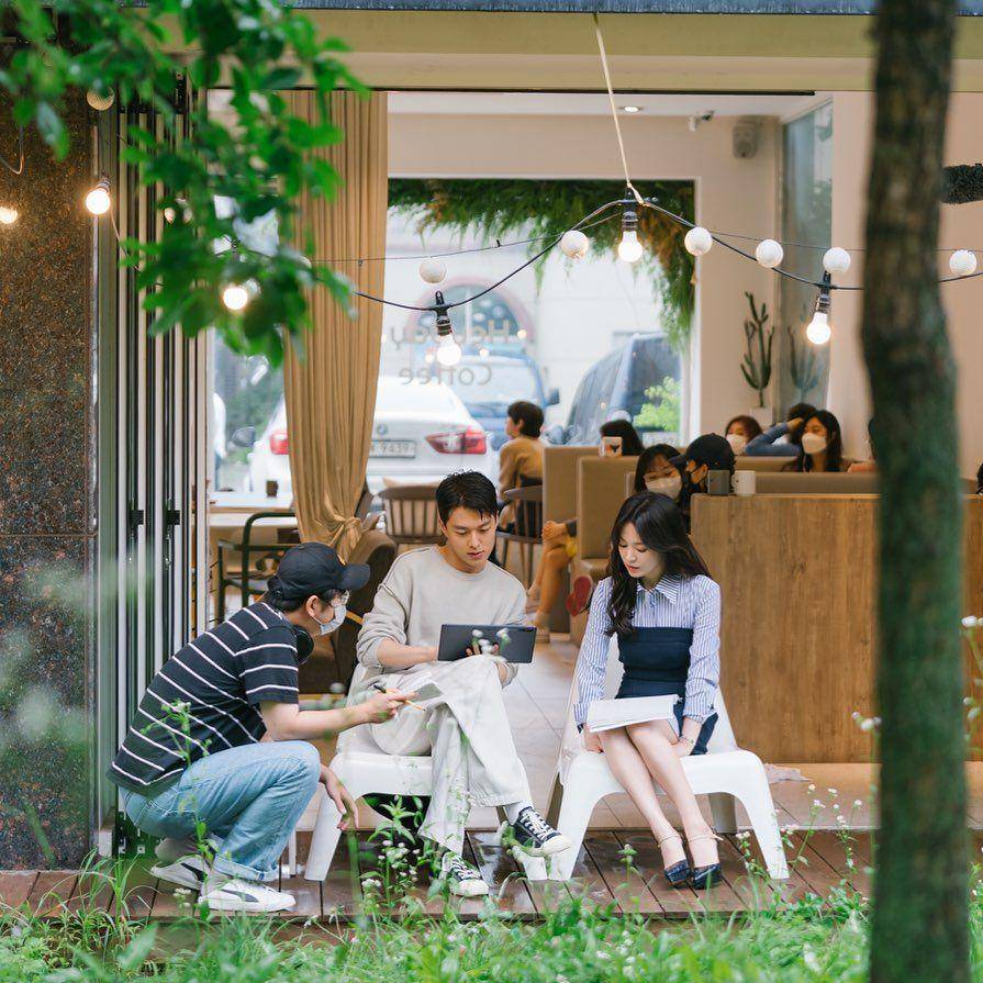 Jang Ki Yong dan Song Hye Kyo di balik layar Now, We Are Breaking Up (instagram.com/nowwearebreakingup_official)