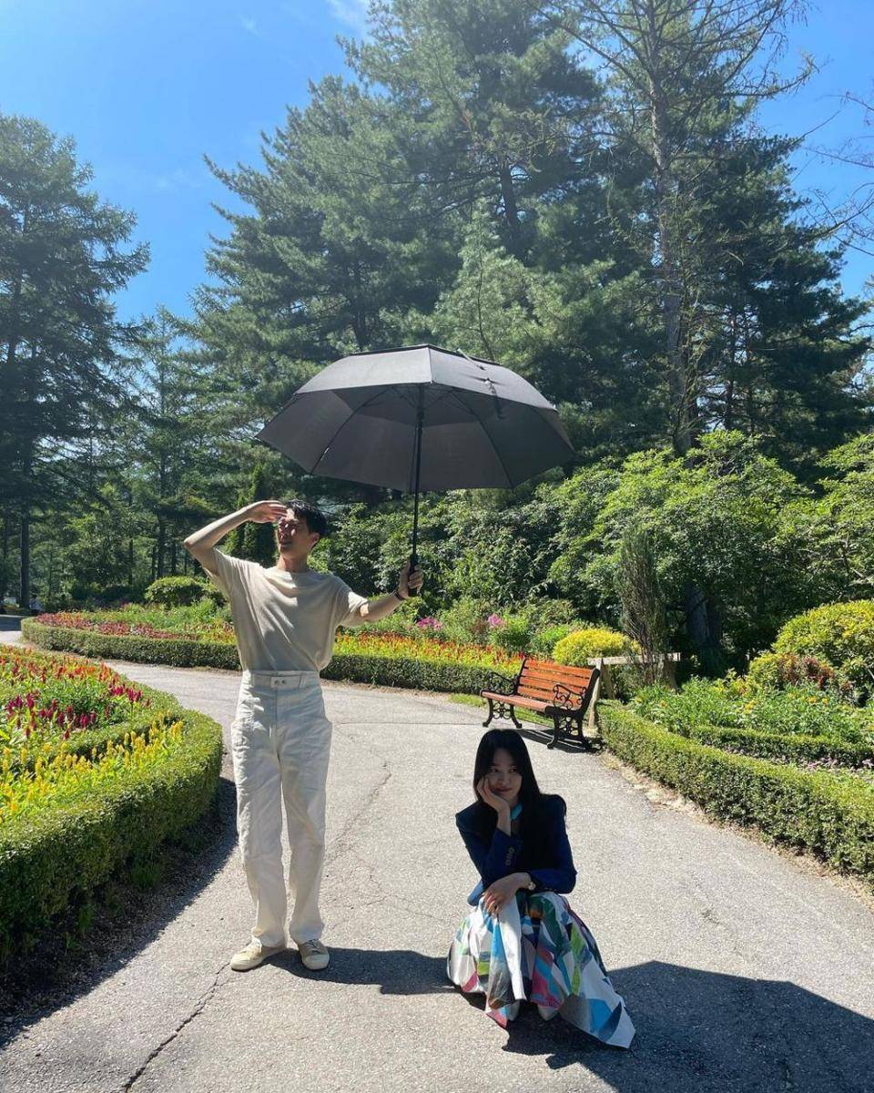 Jang Ki Yong dan Song Hye Kyo di balik layar Now, We Are Breaking Up (instagram.com/nowwearebreakingup_official)
