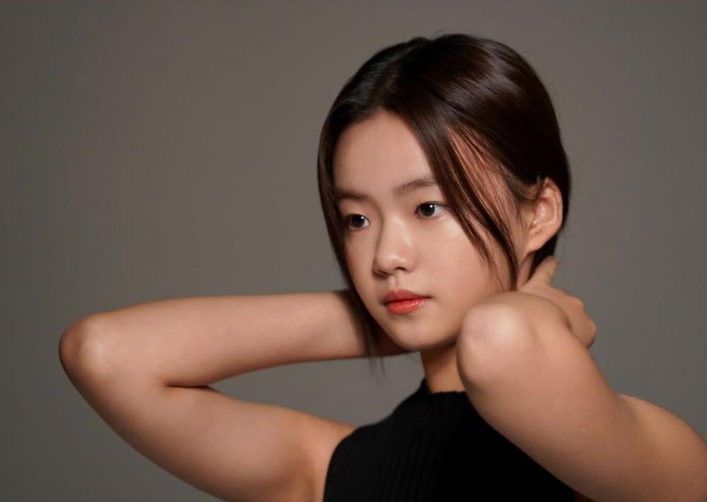 9 Potret Kim Si Ah, Aktris Cilik Perankan Luna di The Silent Sea