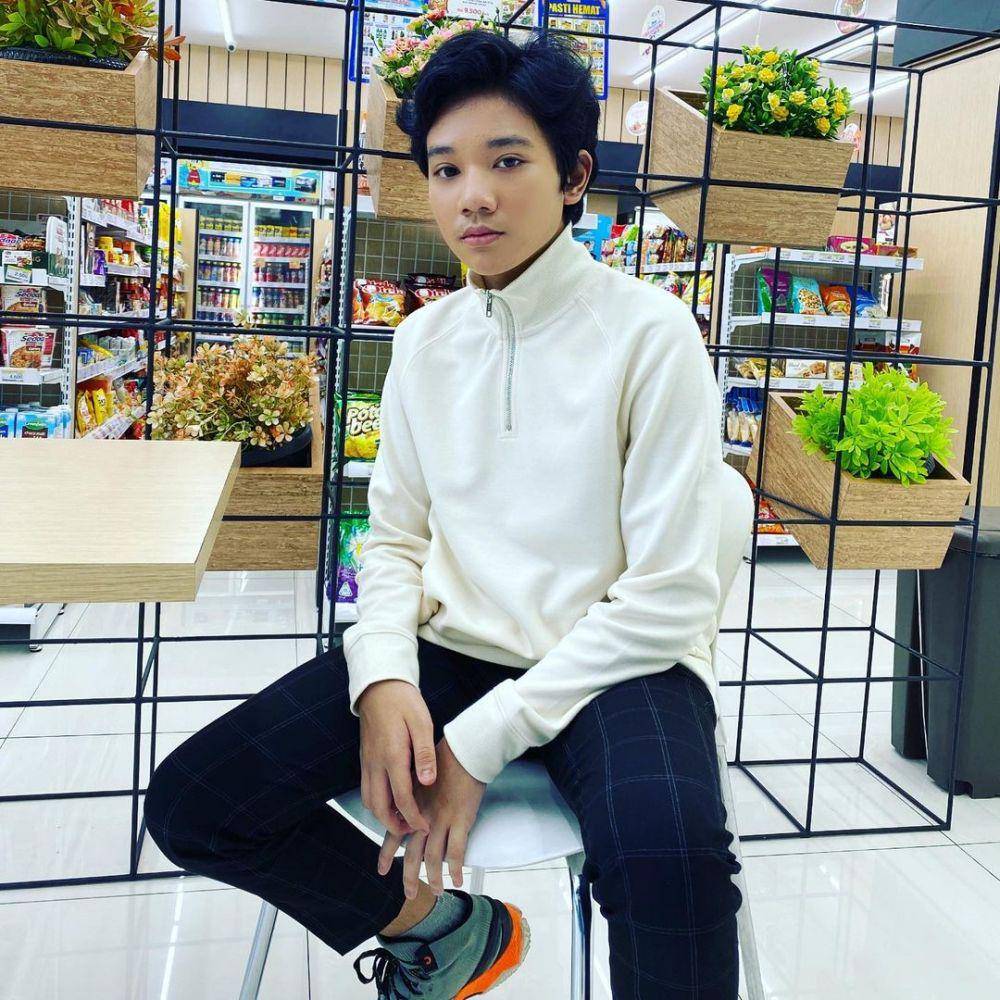 Yudetra (instagram.com/det.zie)