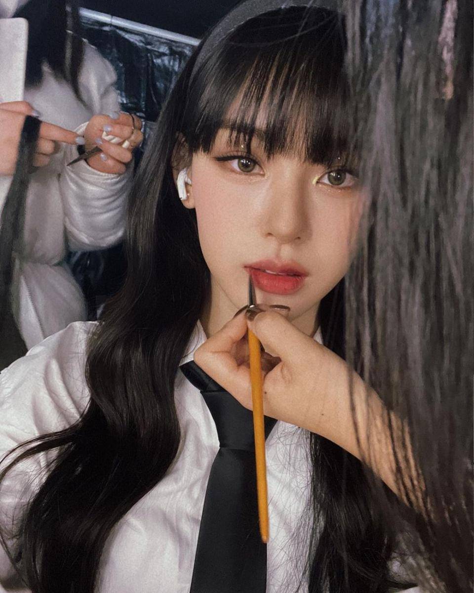 noze makeup (Instagram.com/nozeworld)