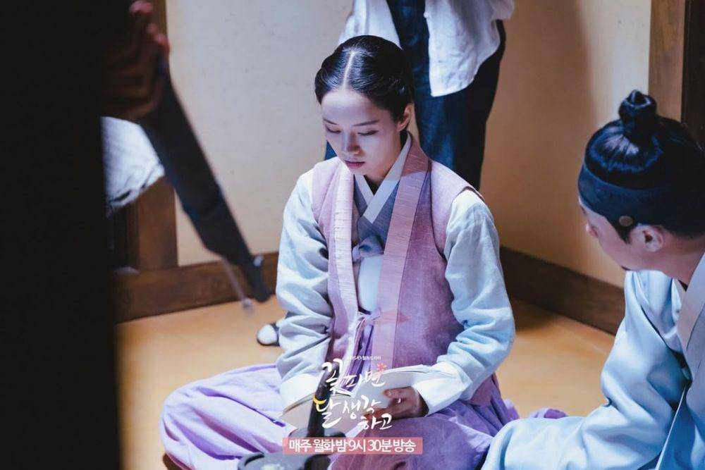 potret di balik layar drama Moonshine (instagram.com/kbsdrama)