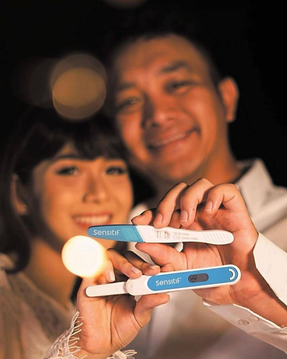 potret Adiezty Fersa dan Gilang Dirga umumkan kehamilan (instagram.com/adieztyfersa)
