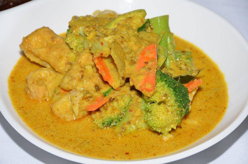ilustrasi gulai kepala ayam (pixabay.com/Myo Maung)
