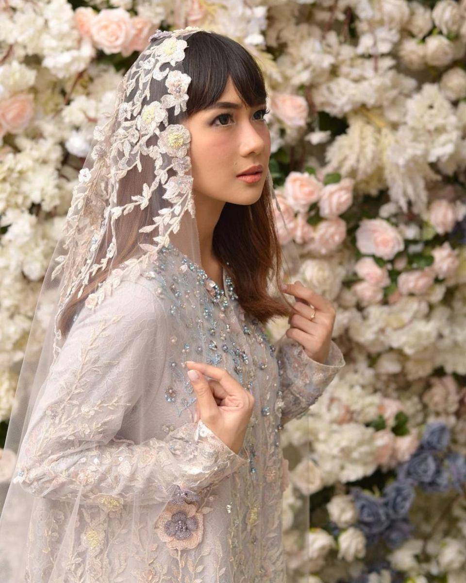 Momen tasyakuran empat bulan kehamilan Adiezty Fersa. (deetraphotography via instagram.com/adieztyfersa)