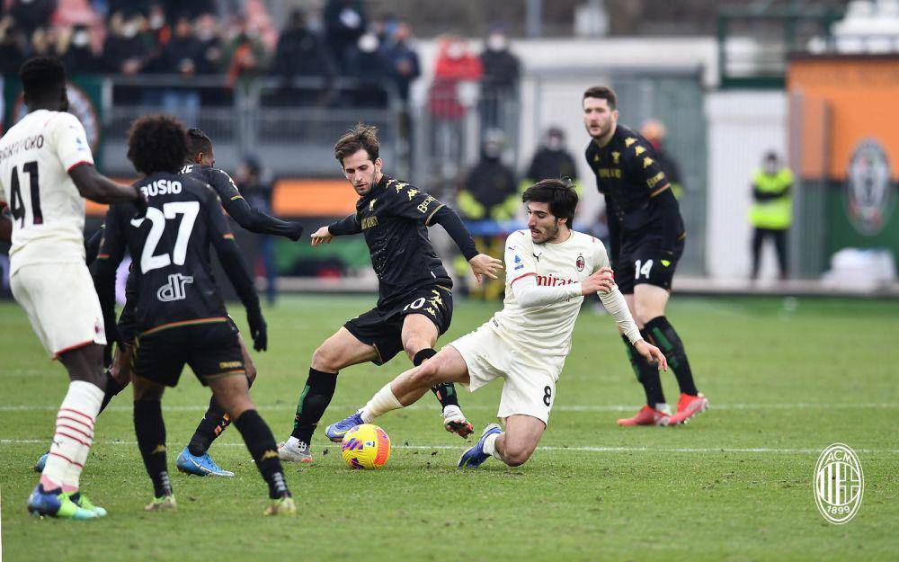 duel Venezia vs AC Milan (twitter.com/acmilan)