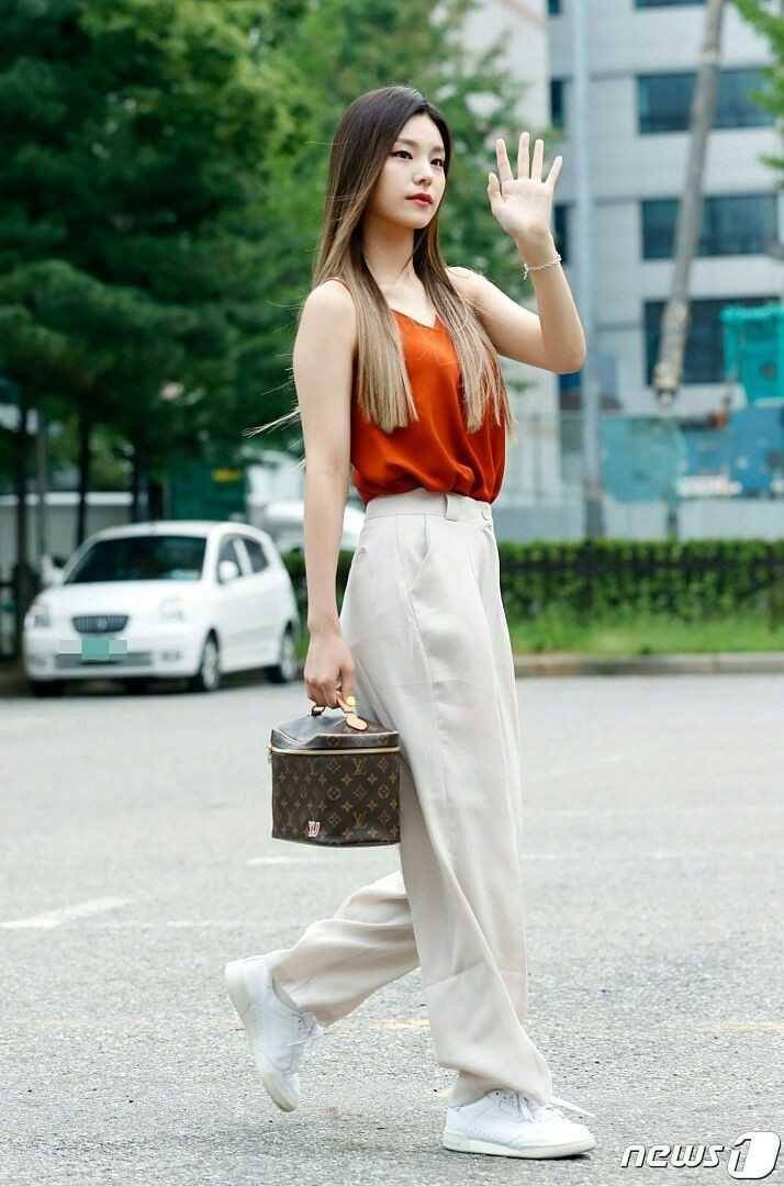 Yeji ITZY (diodeo.jp)