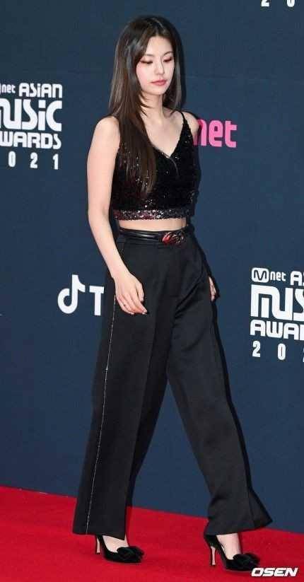 Yeji ITZY (twitter.com/xuantwww_itzy)