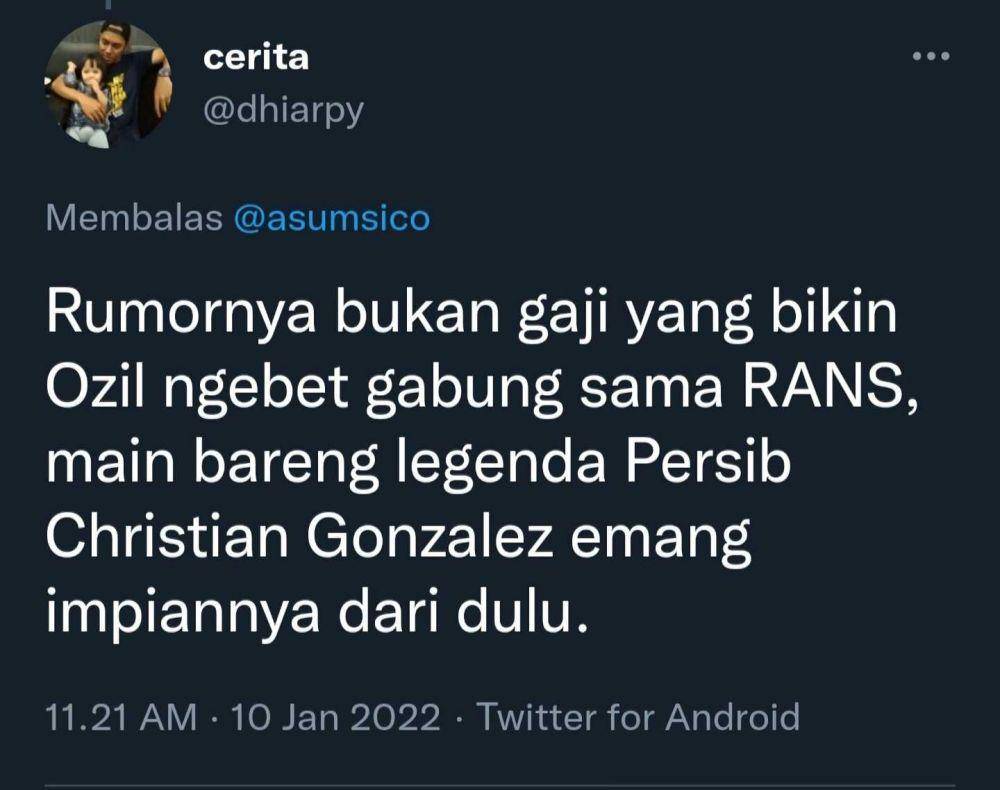 tanggapan terkait rumor Ozil (twitter.com/dhiarpy)
