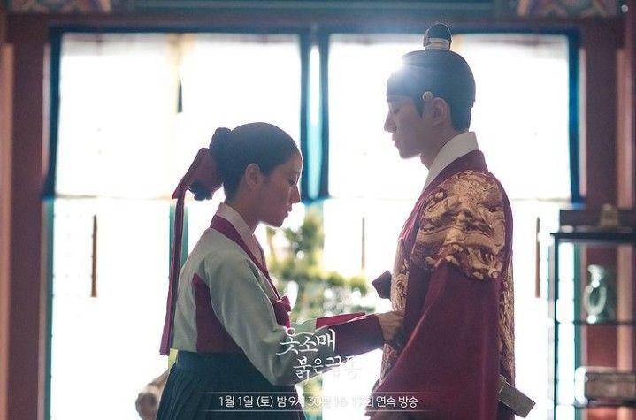 cuplikan adegan drama The Red Sleeve (dok. MBC/The Red Sleeve)