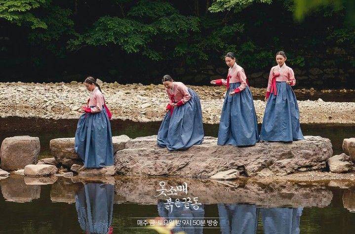 cuplikan adegan drama The Red Sleeve (dok. MBC/The Red Sleeve)
