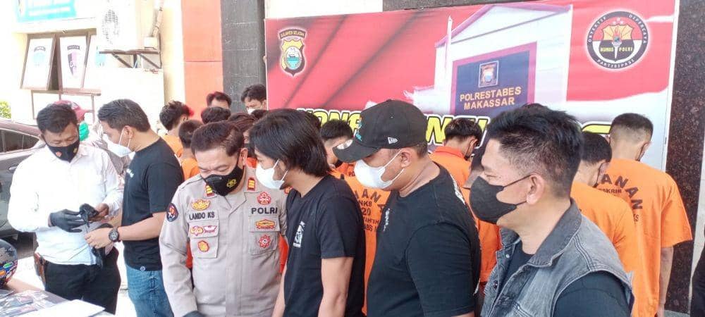 Ekpos tangkapan belasan remaja serang warga karena termakan hoaks, di Polrestabes Makassar/Istimewa