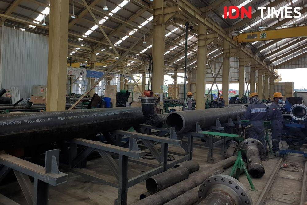 Dirut Pertamina Nicke Widyawati Site Visit RDMP Kilang Balikpapan (8/1/2022). (IDN Times/Uni Lubis)