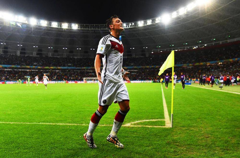 Mesut Ozil akan ke RANS Cilegon FC?. (thenationalnews.com)