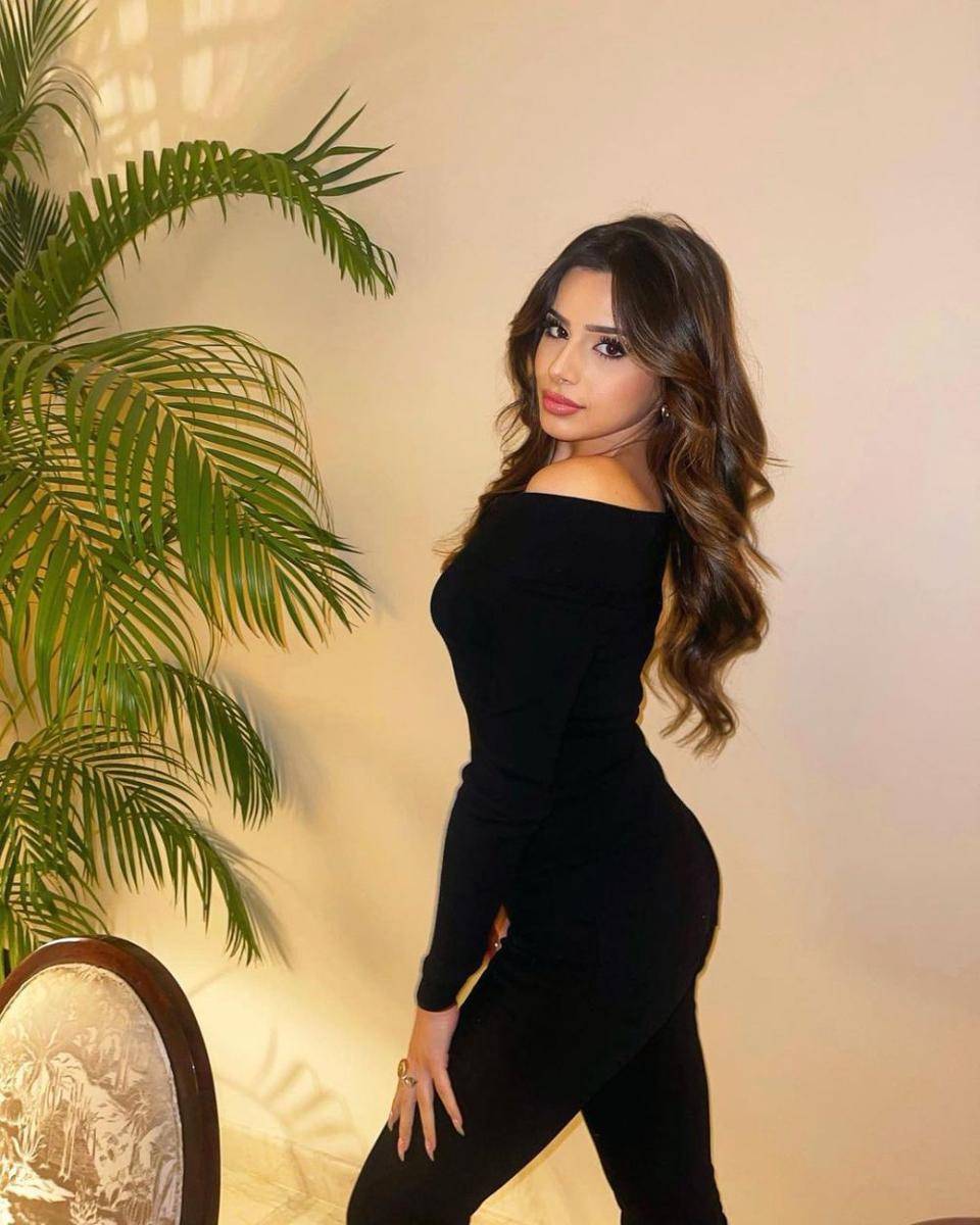 Celina Sharma (instagram.com/celina_sharma)