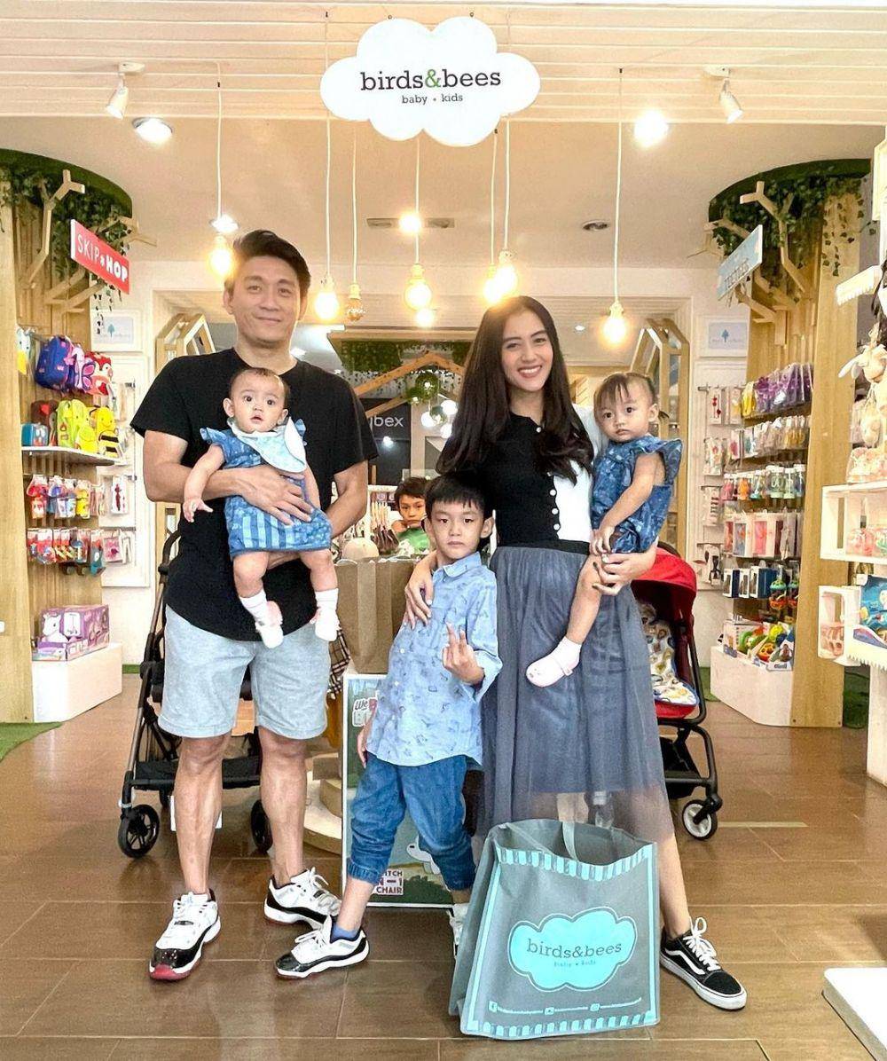 potret keluarga Cynthia wijaya (instagram.com/cyncynwijaya)