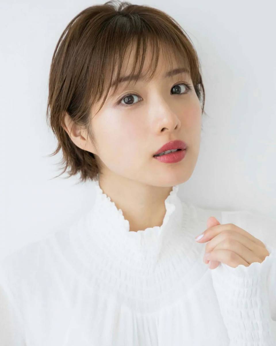 Satomi Ishihara (instagram.com/dailysatomi)