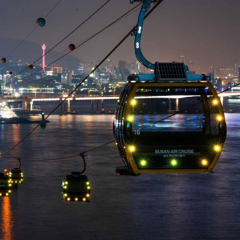 Busan Air Cruise (instagram.com/busanaircruise)