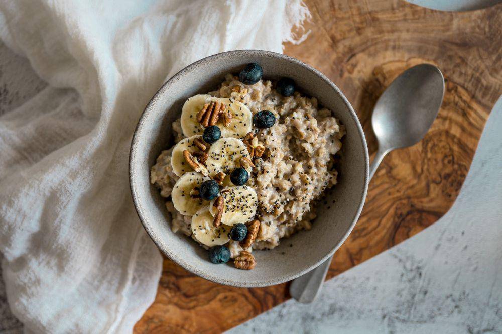 ilustrasi makanan oats (pexels.com/eat kubba)