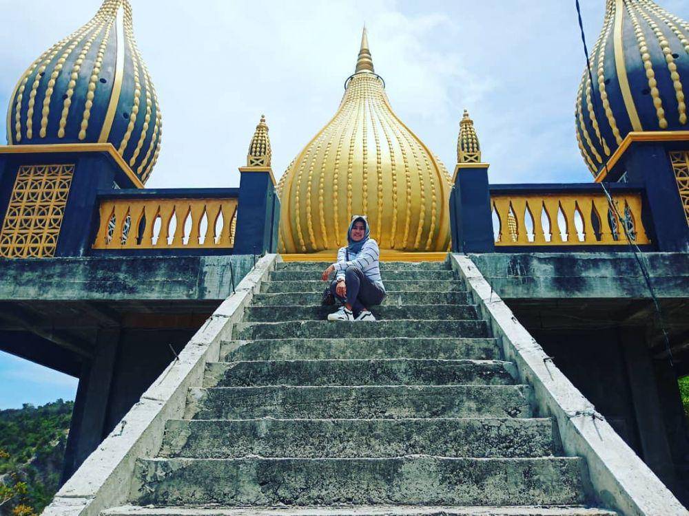 Masjid Walima Emas (instagram.com/rhirhyen)