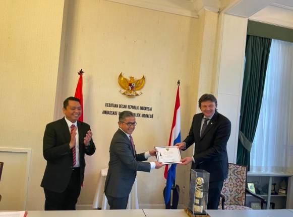 Perusahaan asal Belanda Verstegen meraih Primaduta Awards (Dok. Kemlu)