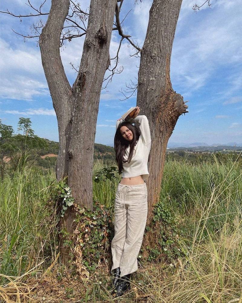 Yaya Urassaya (instagram.com/urassayas)