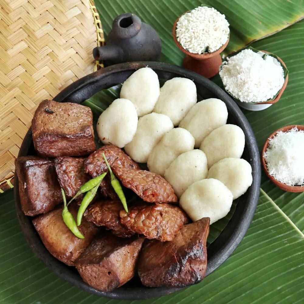 Jadah Tempe Mbah Carik, Burger Khas Yogyakarta untuk Teman Minum Teh