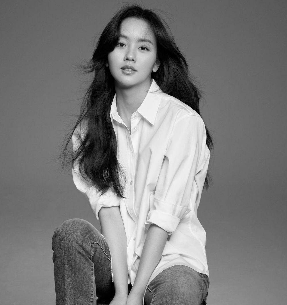 Kim So Hyun (instagram.com/wow_kimsohyun)