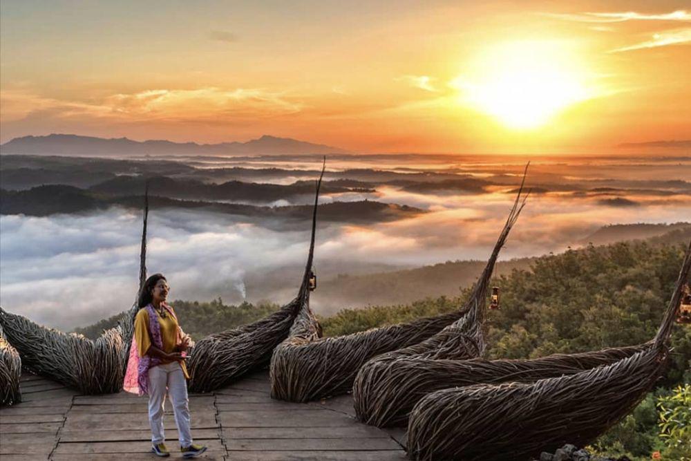 10 Tempat Terbaik Melihat Sunrise di Yogyakarta, Bikin Terpukau!