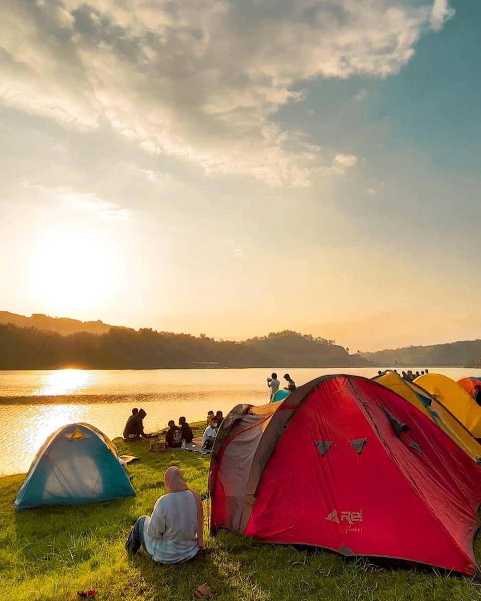 Waduk Sermo (instagram.com/rikahumairah)