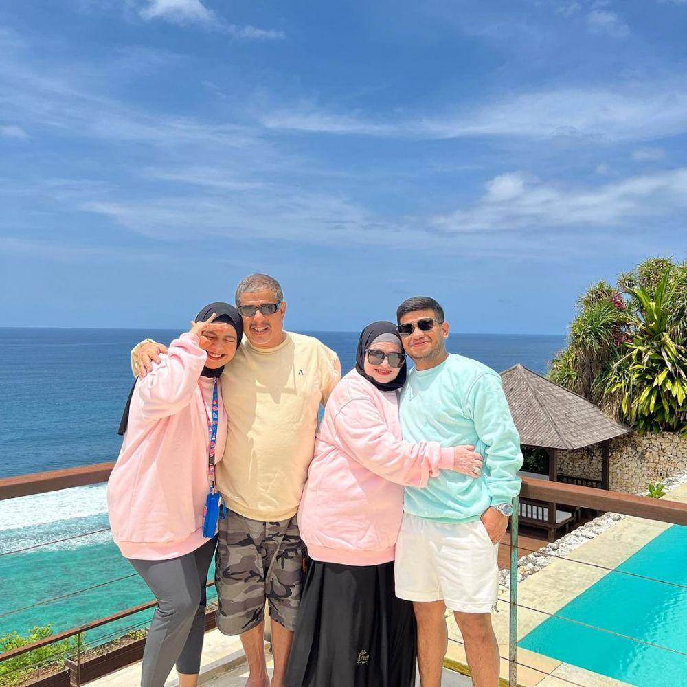 potret keluarga Fadil Jaidi (instagram.com/fadiljaidi)