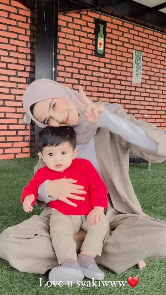 Nadya Mustika (Instagram.com/nadyamustikarahayu/)
