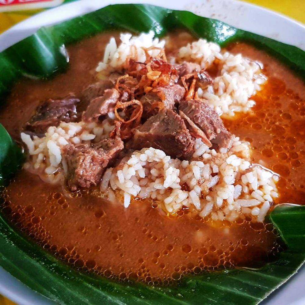 nasi gandul (instagram.com/muliaaris)