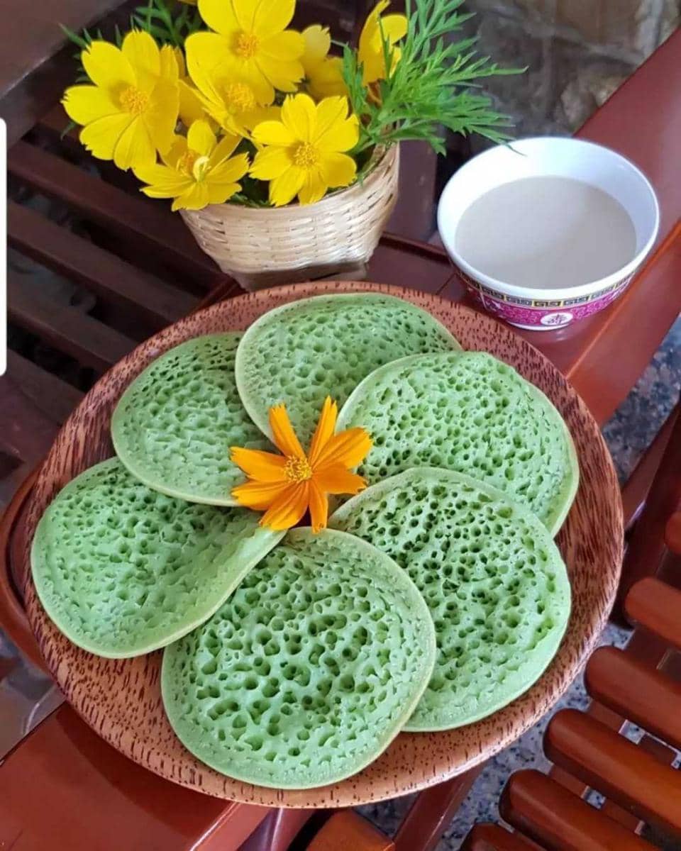 serabi (instagram.com/angelinaenasoesanti)