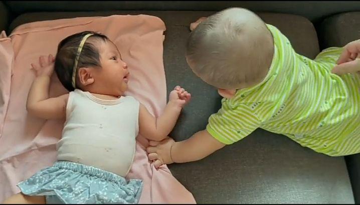 playdate Balint dan Nakeya (instagram.com/nakeya_ayu)