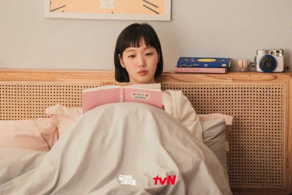 Kim Go Eun sebagai Kim Yumi dalam KDrama Yumi's Cells (instagram.com/tvn_drama)